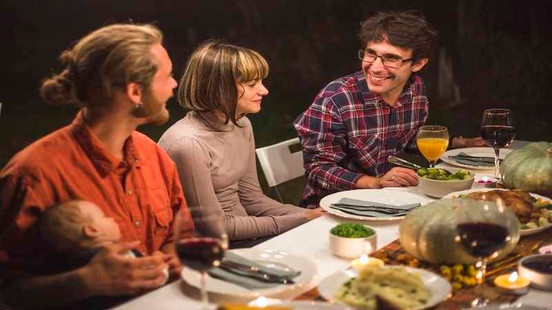 Why Group Dining Is the Best Way to Celebrate Special Moments
